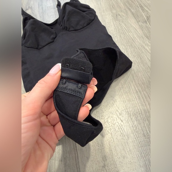 Shapewear - Picture 2 of 4